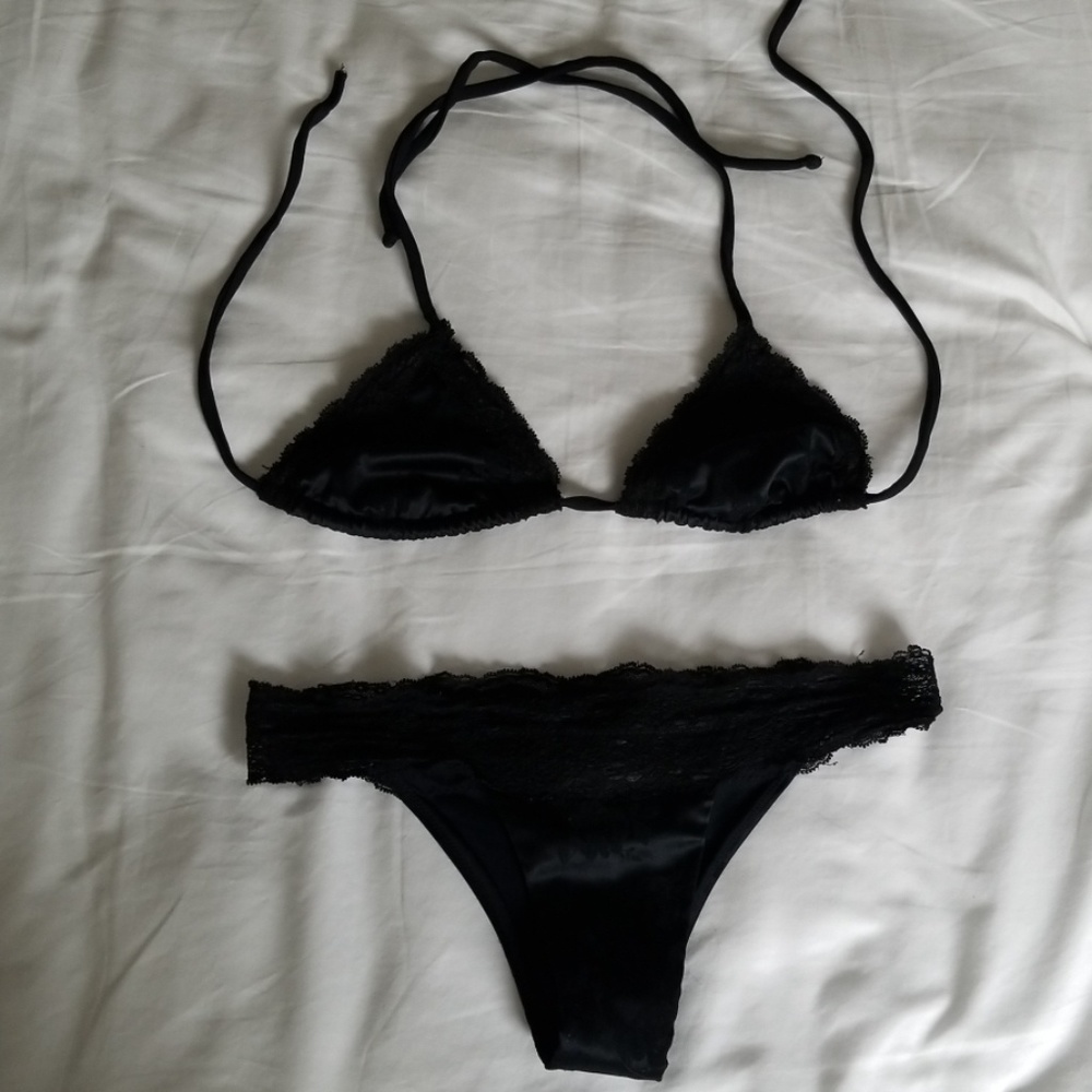Sexy Beach Bunny Black Lace Brocade Bikini Small